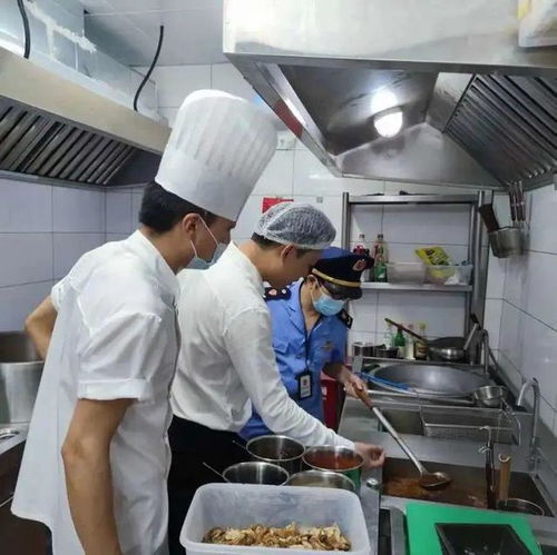 生菜变废为宝？郑恺火锅店卫生风波背后 每家餐厅该不该藏一张‘净菜账单’？